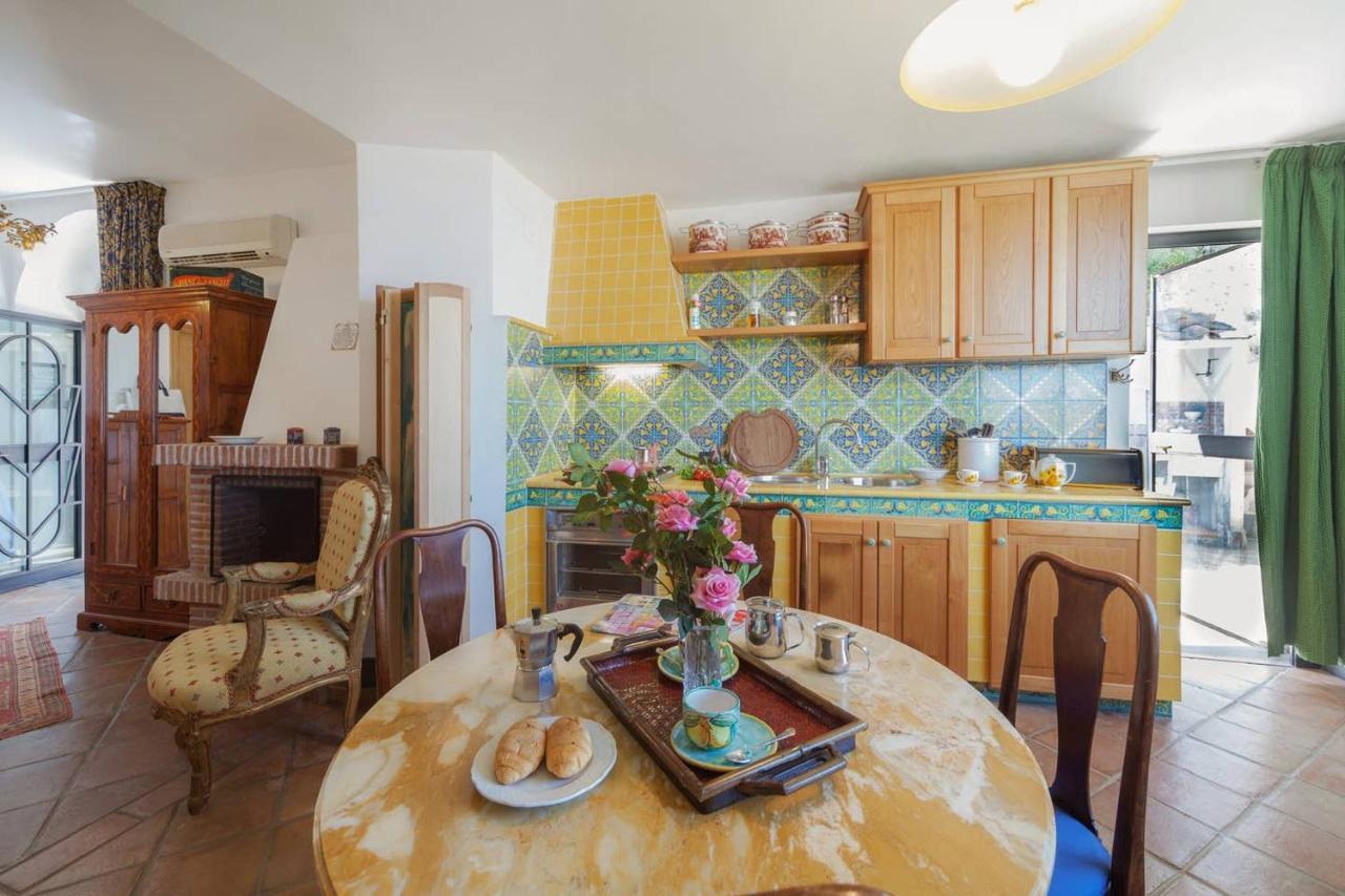 Villa Lamberti Monte di Procida Eksteriør bilde
